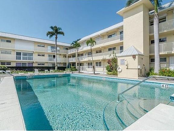 Marina Manor Condo