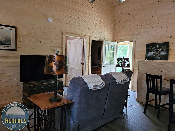 5th image of 235 Oliver Ln