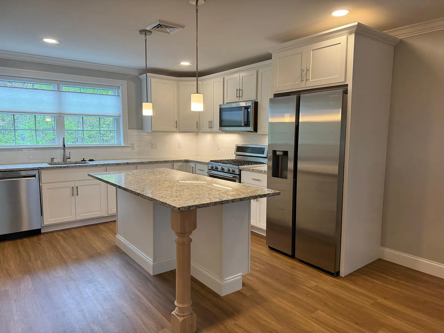 165 Cambridge Rd — Photo 3