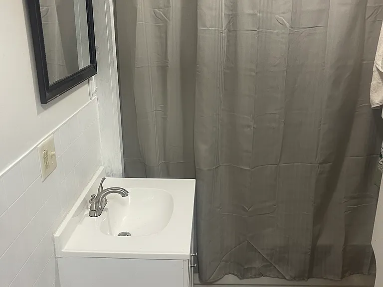 75 Main St #2B — Photo 3