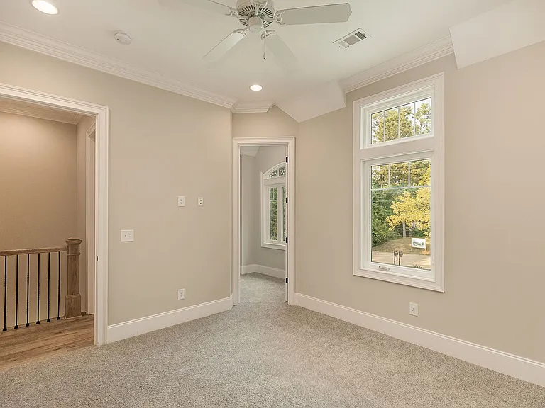 437 Sanders St #3 — Photo 7