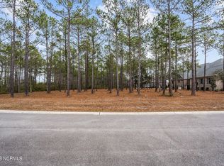 643 Barons Ct SW, Ocean Isle Beach, NC 28469