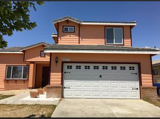 4037 W Avenue J9 #W, Lancaster, CA 93536