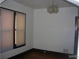 4th image of 3526 West Pl