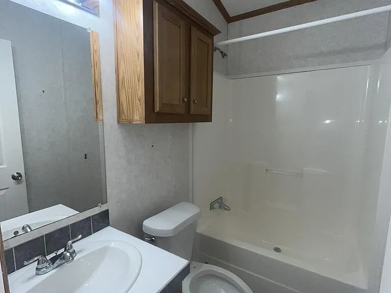 15953 Date Dr — Photo 14