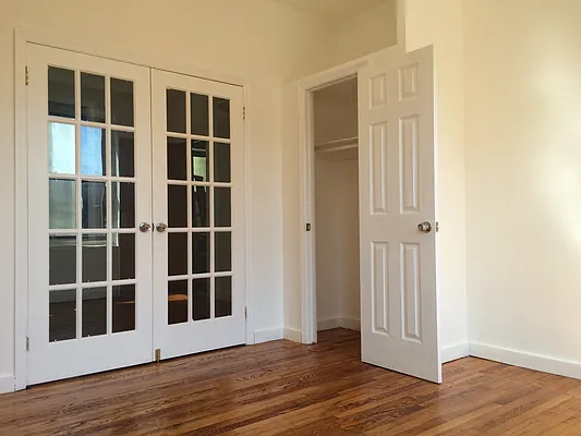 Rented by Warren T Real Estate Corp. | media 18