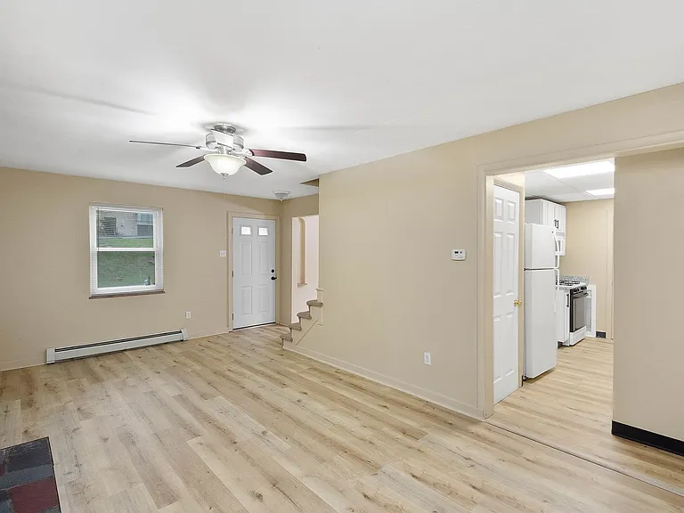 610 Brown Ave — Photo 18