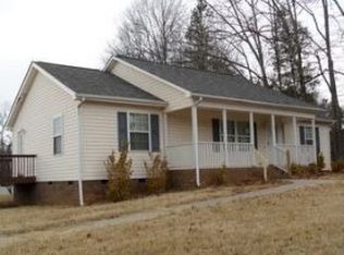 14 Ranchor Dr, Thomasville, NC 27360