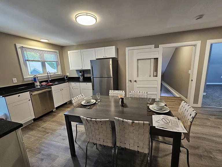 111 Hartwell St #2 — Photo 8