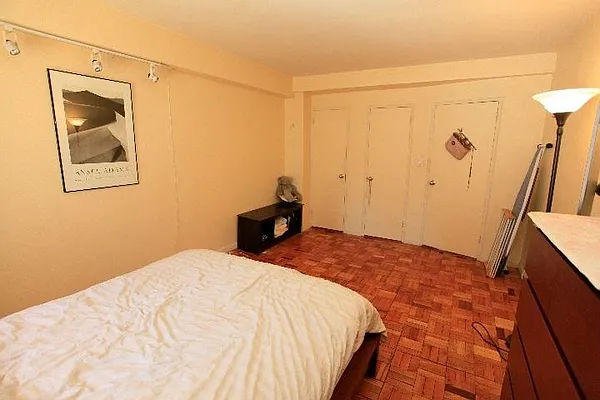 Rented by Town Residential | media 8