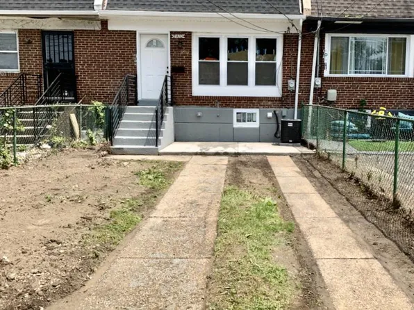 2410 S 12th St, Camden, NJ 08104