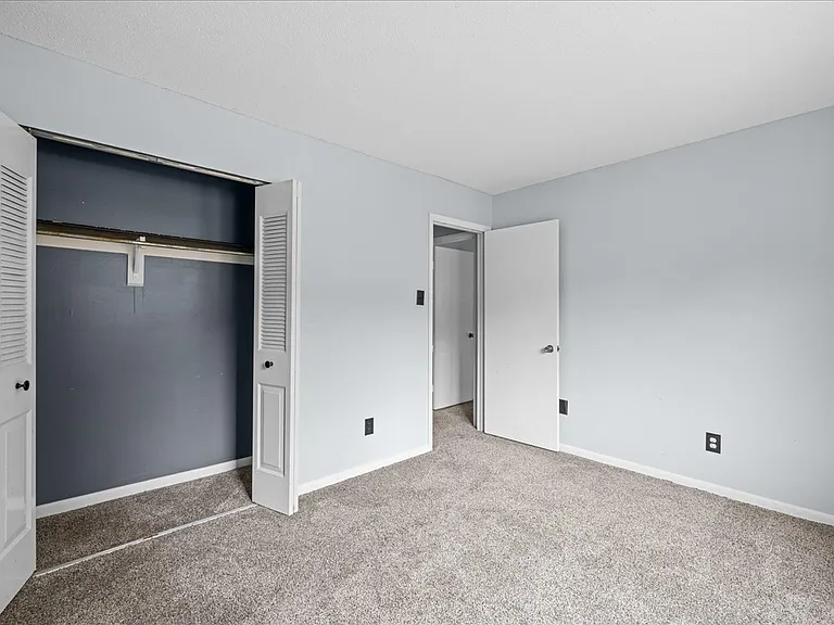 5021 Clairmont Ct — Photo 33