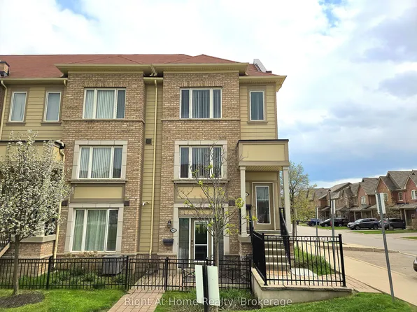 3115 Boxford Cres #17, Mississauga, ON L5M 0X1