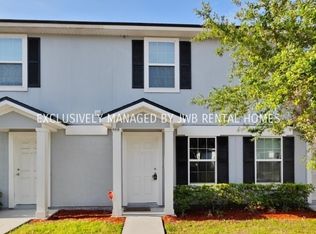 8439 McGirts Village Ln, Jacksonville, FL 32210