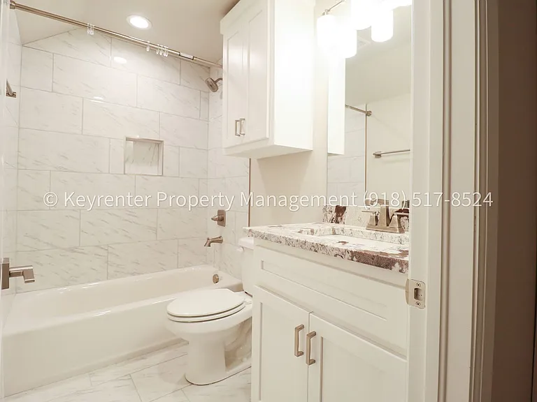3809 W Union St — Photo 46