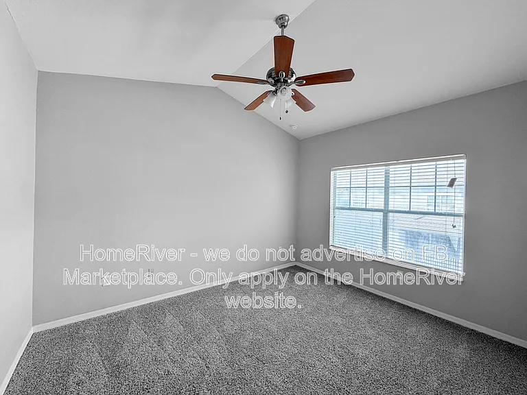2532 Grand Central Pkwy #416 — Photo 9