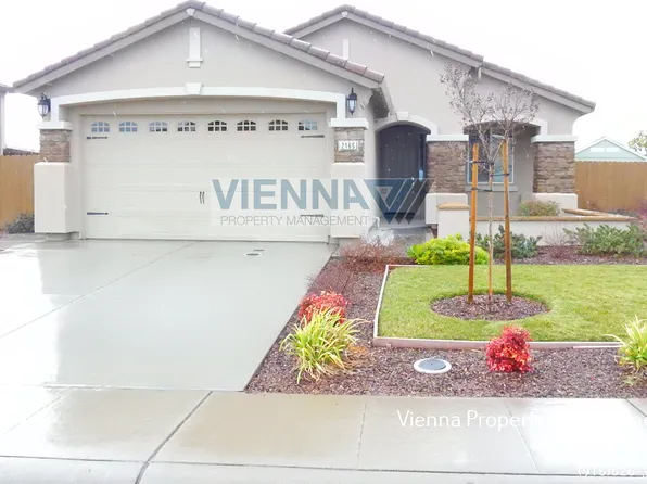 2166 Fawndale Ln, Lincoln, CA 95648