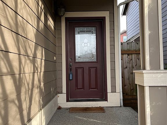 3rd image of 14517 49th Drive NE