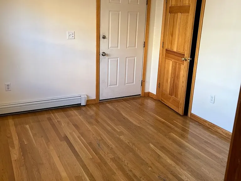 998 Washington St #3 — Photo 2