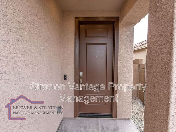 5th image of 2207 W Park St