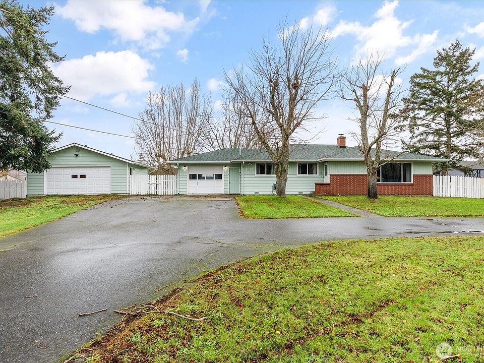 1st image of 1828 SW Rock Rose Drive