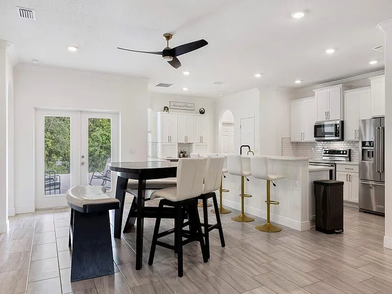 6590 Barbados Ct — Photo 27