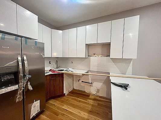 4th image of 22 Gunther Pl #4