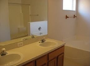 Master Bath/Double Sinks