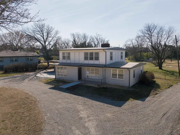 5017 E 39th St N, Wichita, KS 67220