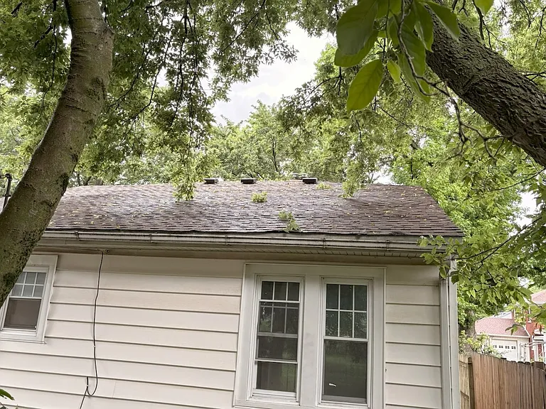 825 W Division St — Photo 16