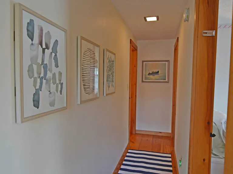 32 Wildwood Ave — Photo 32