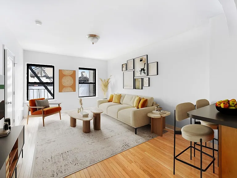 83 E 7th St #5B — Photo 1