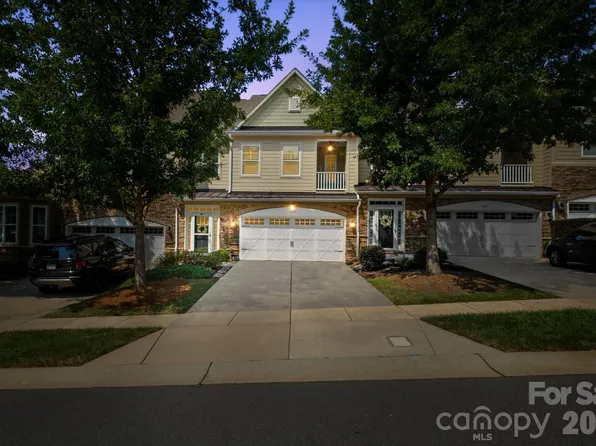 4185 La Crema Dr, Charlotte, NC 28214