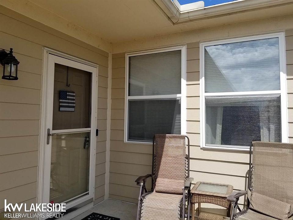 1st image of 29989 Camden Cir