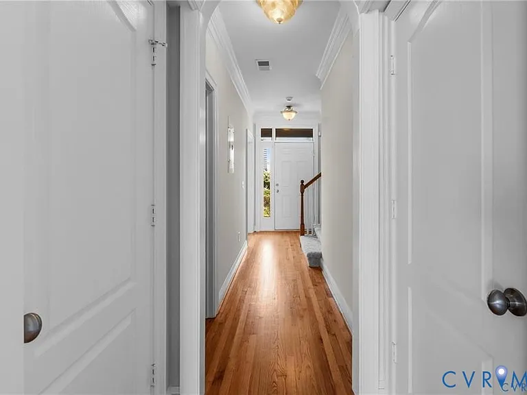 733 S Pine St — Photo 14