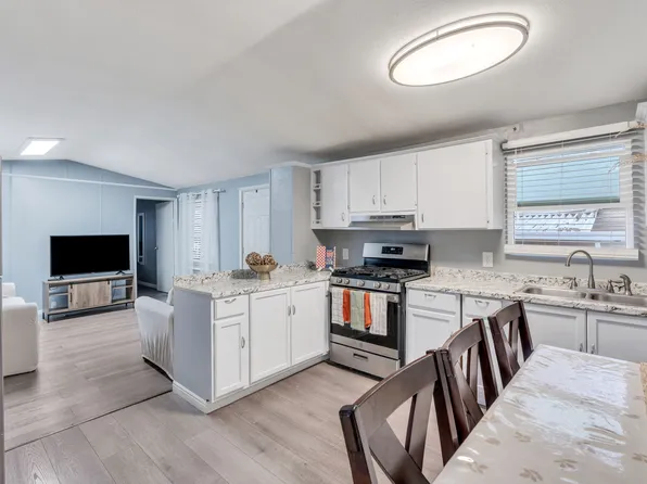 935 E 3000 N #90, Layton, UT 84040