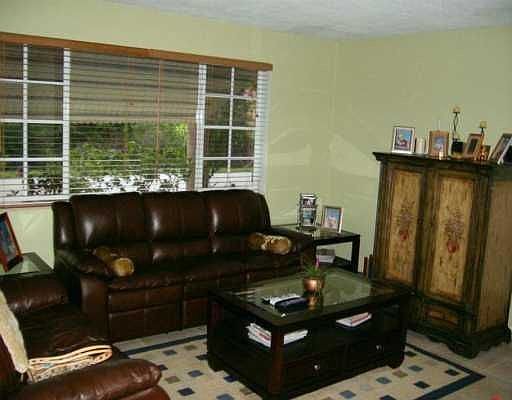 4th image of 5750 SW 56th St
