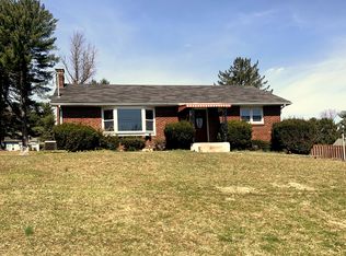 2315 Northwood Ave, Easton, PA 18045