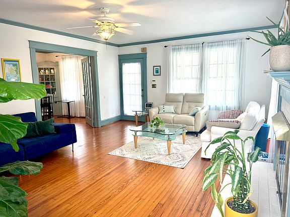 Oversized, open and bright family room.
