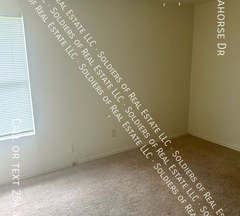 5th image of 3901 Seahorse Dr