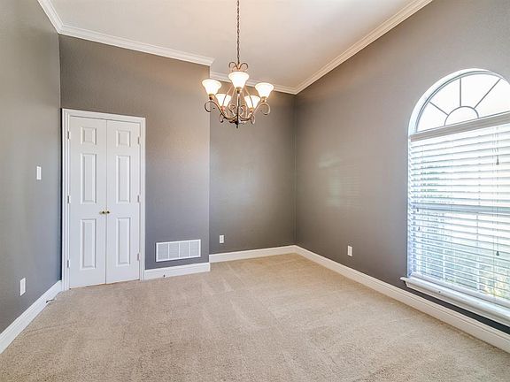 5th image of 6707 Falcon Crest Ln