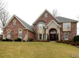 11728 Middleview Dr, Saint Louis, MO