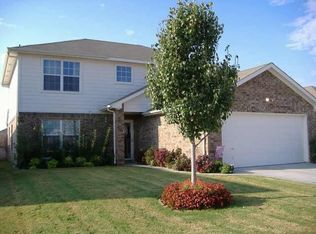 229 Memory Dr, Fort Worth, TX 76108