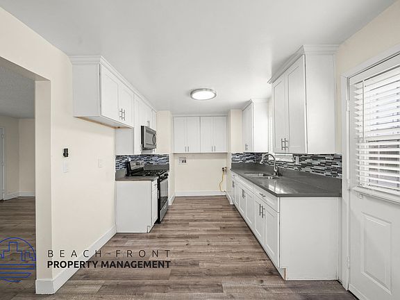 2nd image of 1041-1045 Gulf Ave #1041