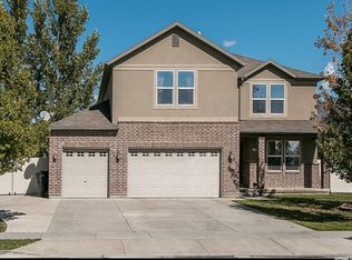 289 S Wellington Dr, Kaysville, UT 84037