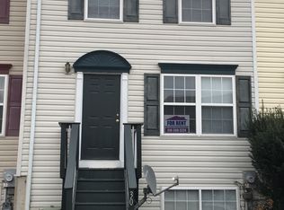 30 Hickory Dr, North East, MD 21901