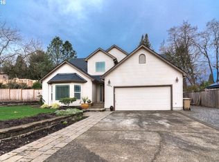 5923 SE Iris Ct, Milwaukie, OR 97267