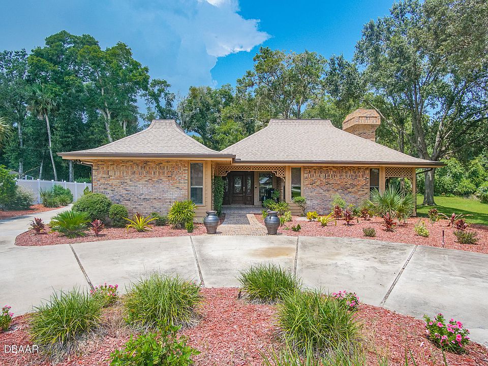 1st image of 1811 Spruce Creek Blvd
