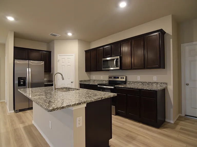 8514 Brahma Plains Rd — Photo 4