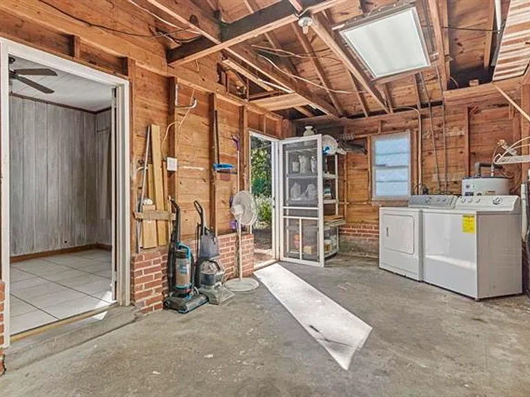 1216 Carraway St — Photo 18